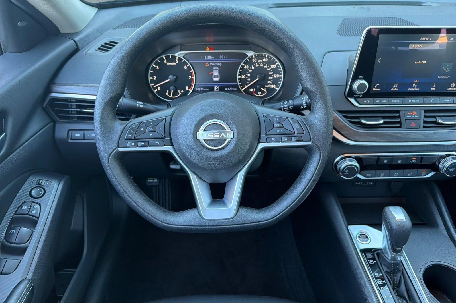 Used 2025 Nissan Altima 2.5 SV image 27