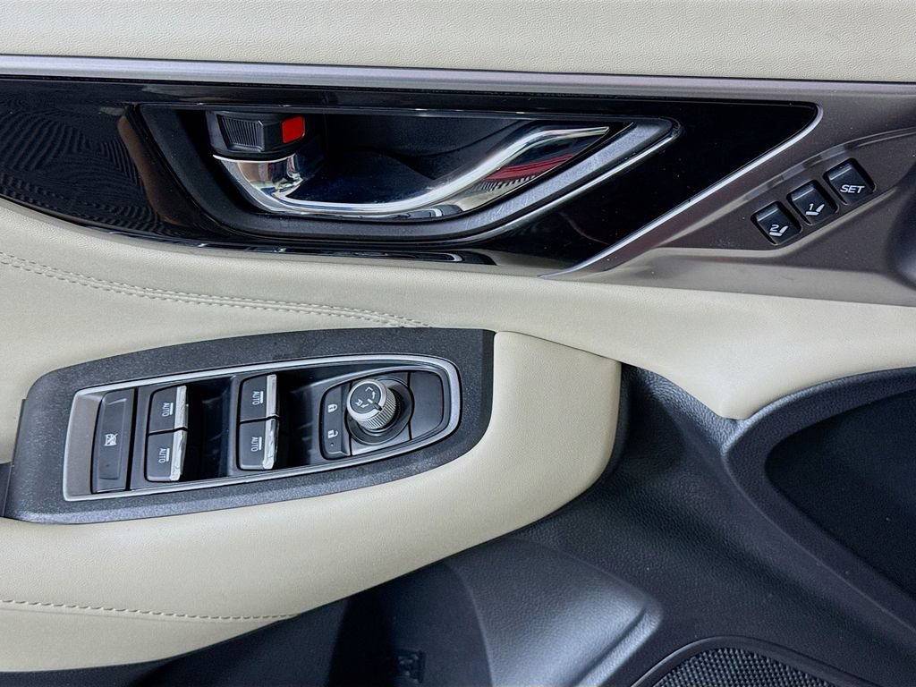 Certified 2025 Subaru Legacy Limited AWD/4WD image 25