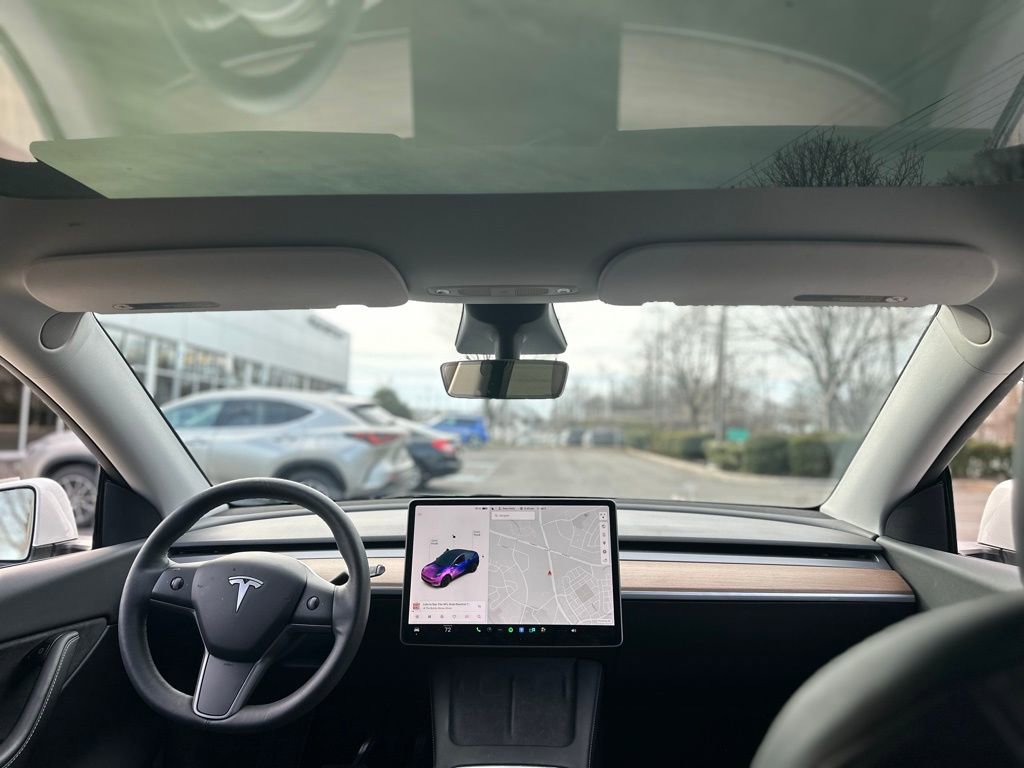 Used 2022 Tesla Model Y Long Range image 7