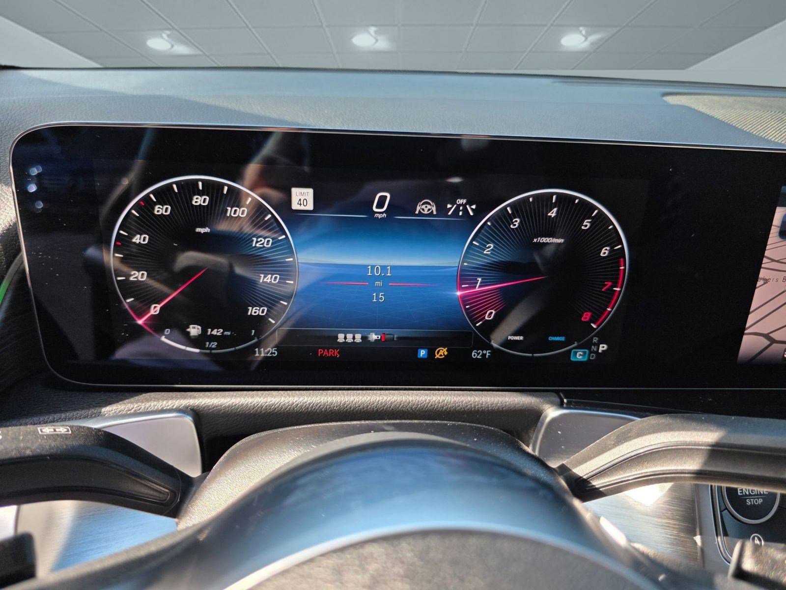 New 2026 Mercedes-Benz GLB 250 4MATIC image 16