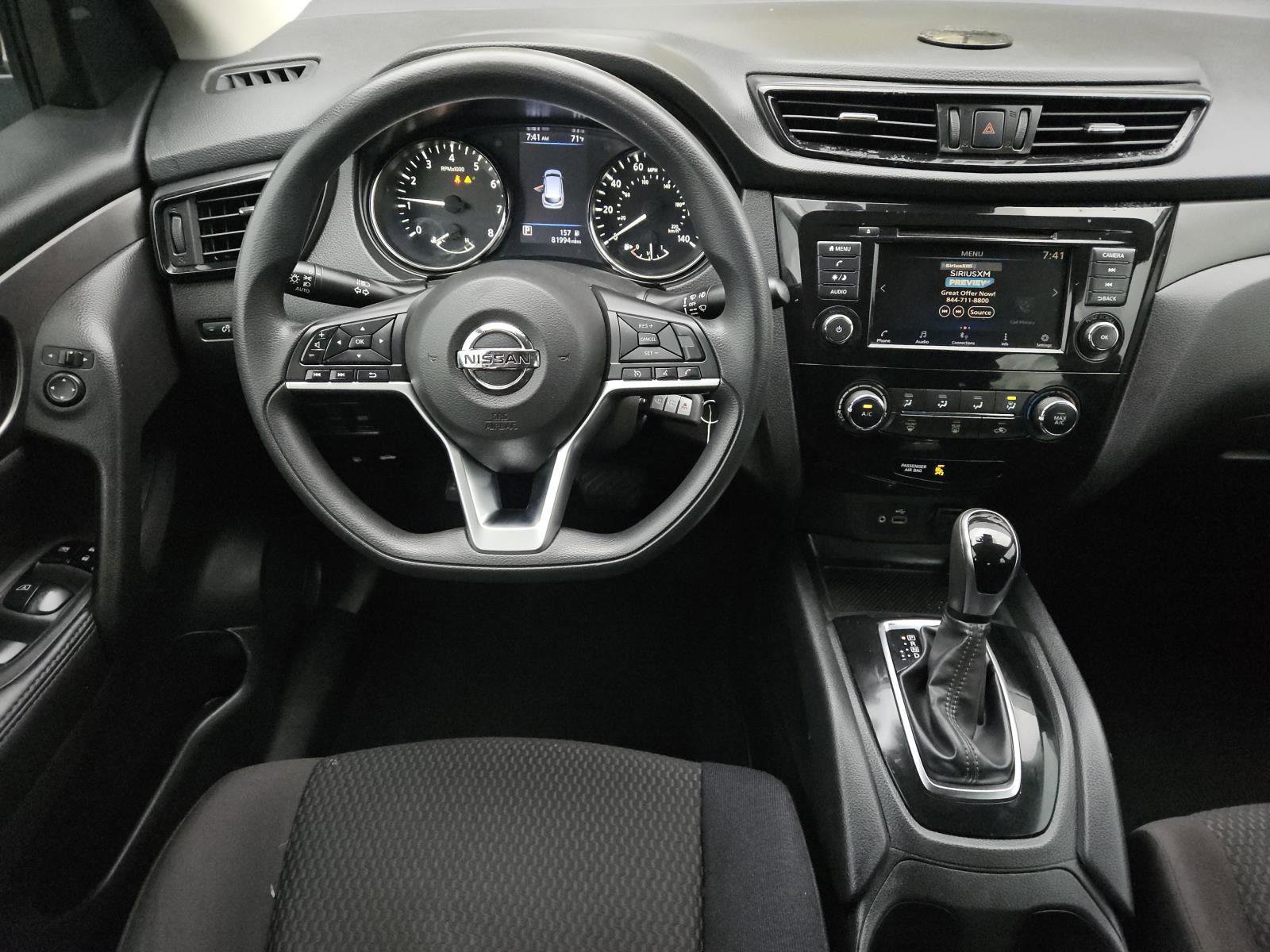 Used 2020 Nissan Rogue Sport S image 10