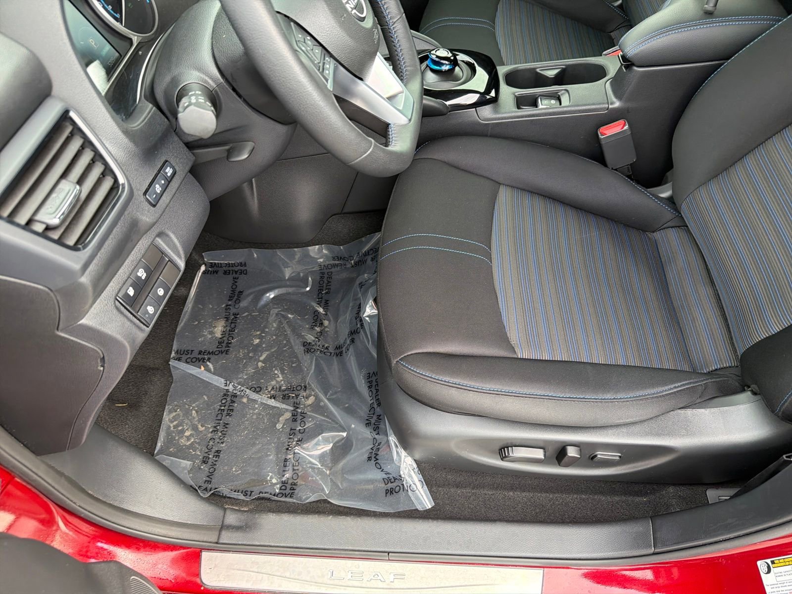 Certified 2023 Nissan Leaf SV Plus image 23