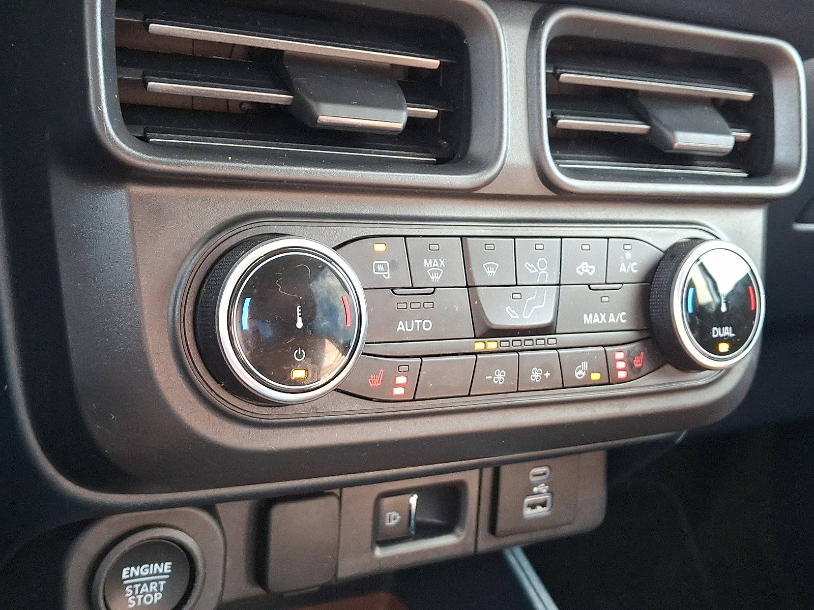 Used 2023 Ford Maverick Lariat w/ Lariat Luxury Package image 15