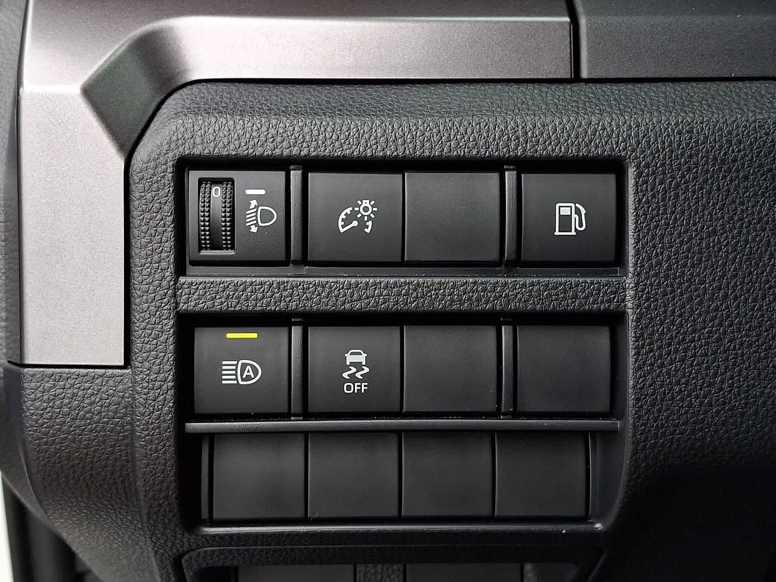 Certified 2026 Toyota 4Runner SR5 AWD/4WD image 29