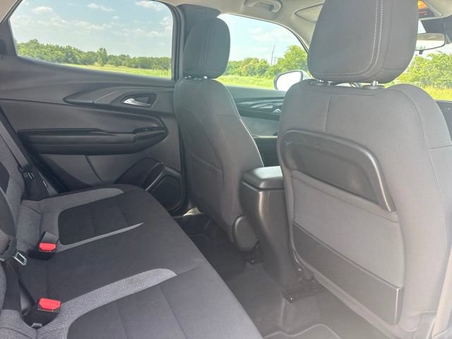 Used 2025 Chevrolet TrailBlazer LT AWD/4WD image 18