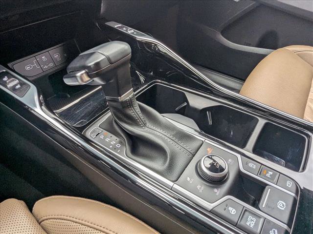 Used 2024 Kia Sorento SX Prestige w/ Olive Brown Leather Package image 15