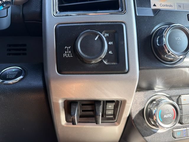 Used 2019 Ford F250 Lariat w/ Lariat Ultimate Package AWD/4WD image 22