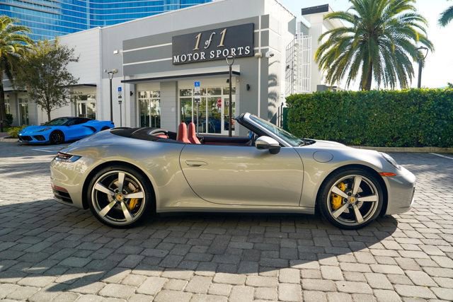 Used 2021 Porsche 911 Carrera image 31