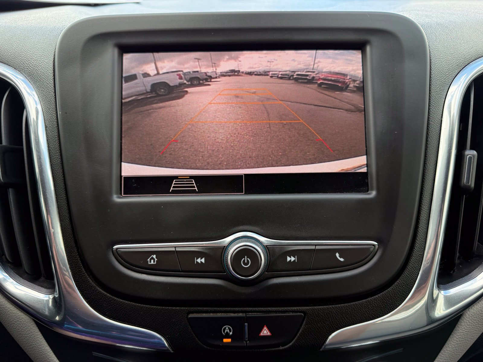 Used 2022 Chevrolet Equinox LT AWD/4WD image 23