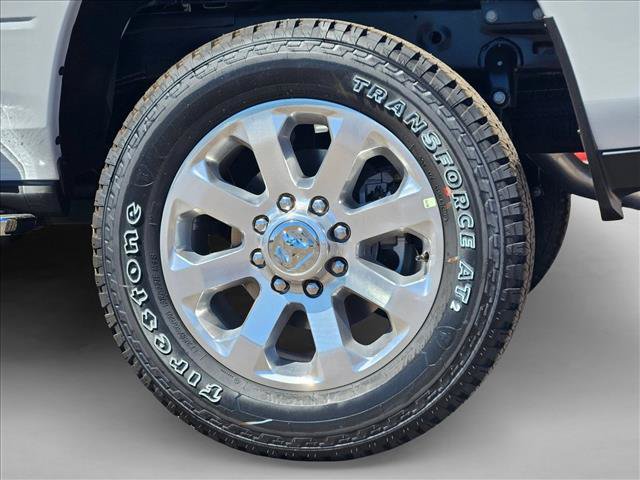 New 2026 RAM 2500 Laramie AWD/4WD image 11