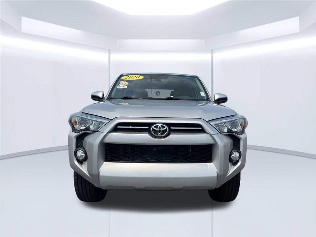 Used 2020 Toyota 4Runner SR5 AWD/4WD image 4