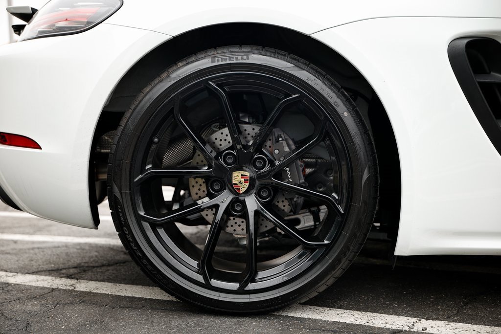 Certified 2024 Porsche 718 Boxster image 15