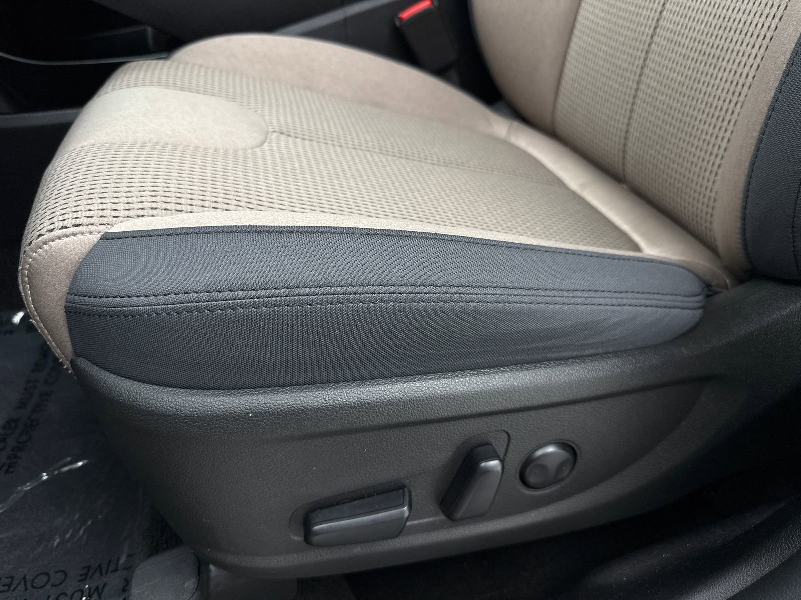 Used 2023 Hyundai Santa Fe SEL AWD/4WD image 36