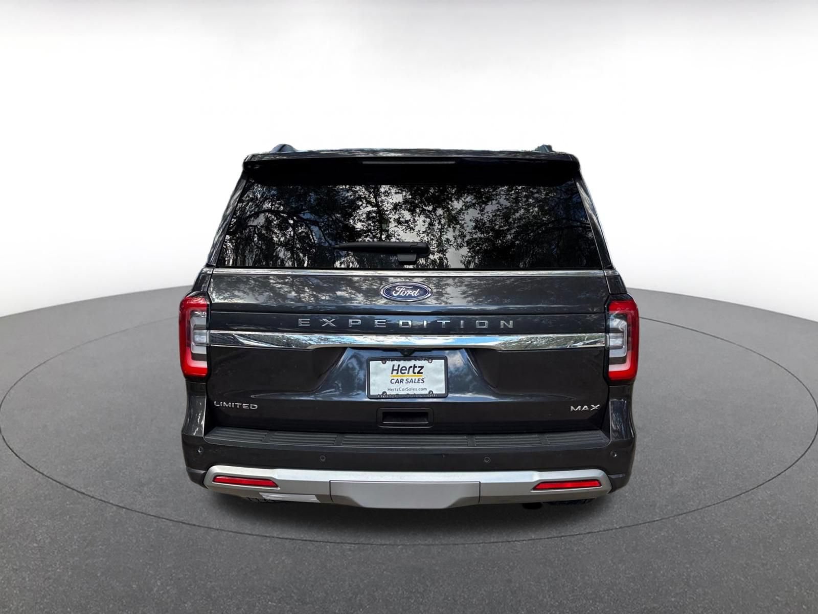 Used 2024 Ford Expedition Max Limited AWD/4WD image 9