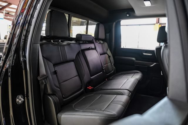 Used 2022 Chevrolet Silverado 3500 High Country w/ Technology Package AWD/4WD image 38