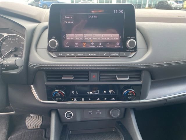 Used 2023 Nissan Rogue SV AWD/4WD image 9