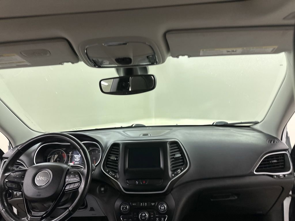 Used 2019 Jeep Cherokee Latitude Plus image 24