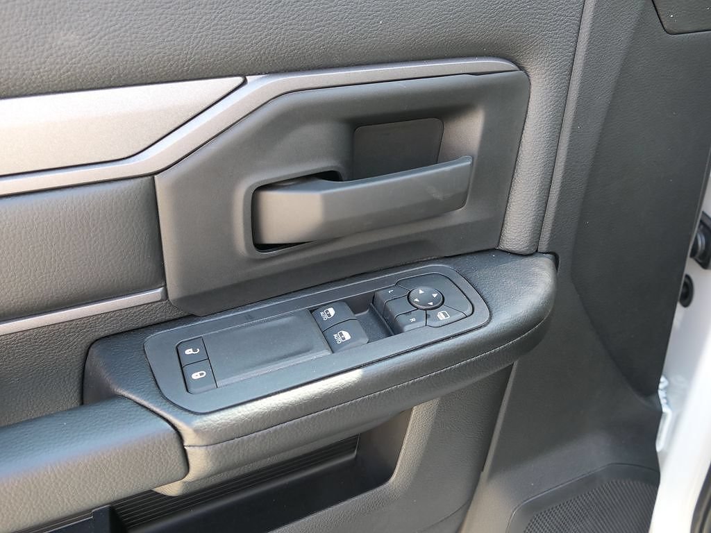 New 2026 RAM 5500 Tradesman w/ Chrome Appearance Group RWD image 14
