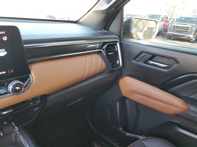 Used 2023 GMC Canyon AT4 image 24