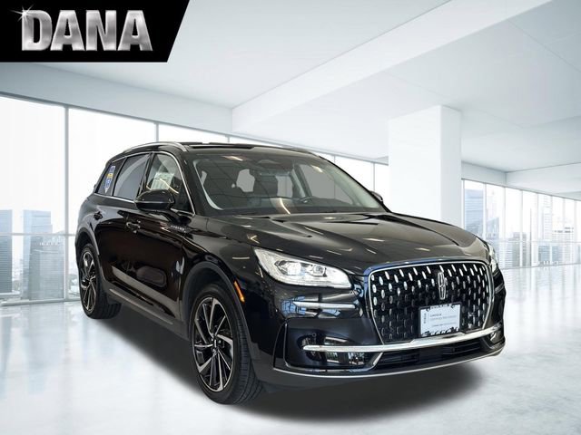Certified 2023 Lincoln Corsair Reserve w/ Equipment Group 201A AWD/4WD image 1
