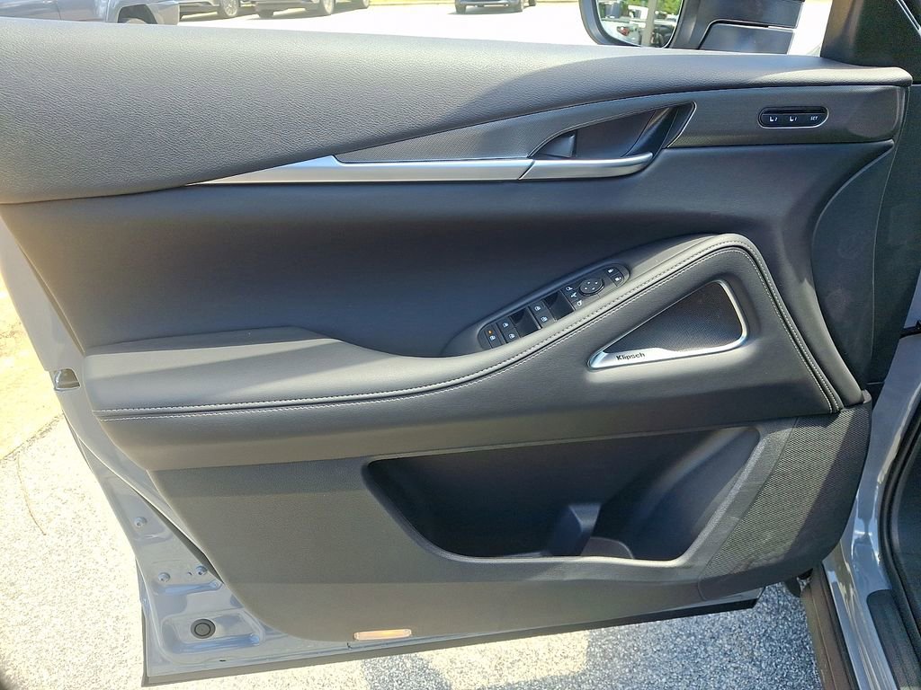 New 2027 INFINITI QX60 Luxe AWD/4WD image 8