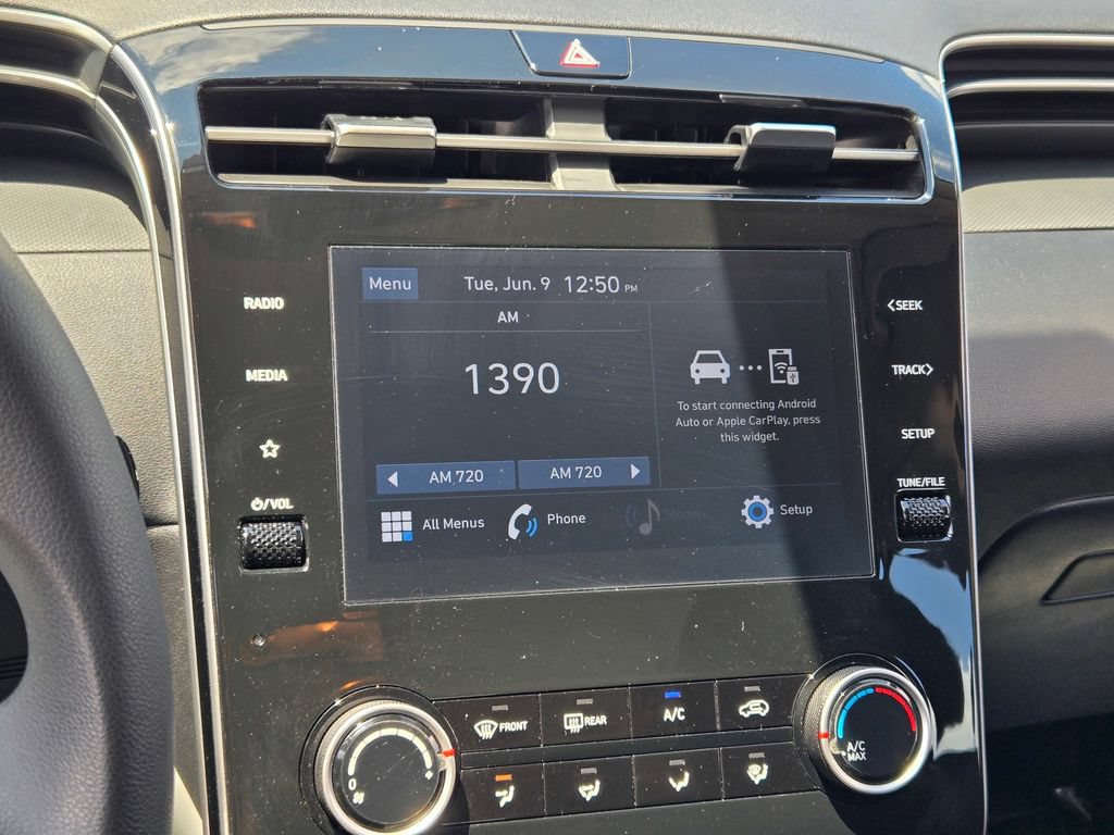 Certified 2023 Hyundai Tucson SE AWD/4WD image 32