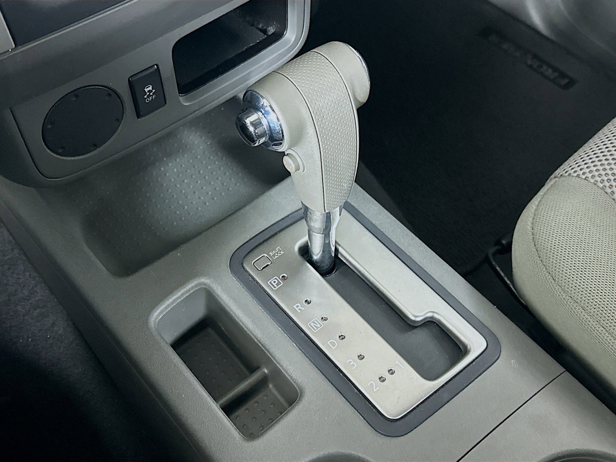 Used 2019 Nissan Frontier SV image 23