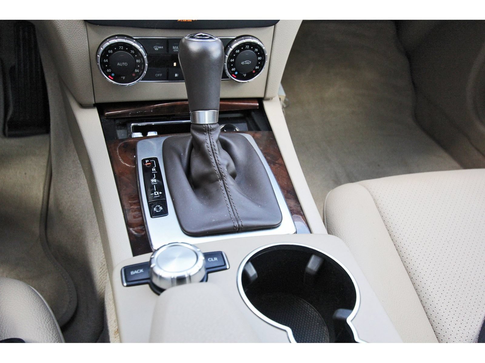 Used 2013 Mercedes-Benz C 250 Sedan image 29