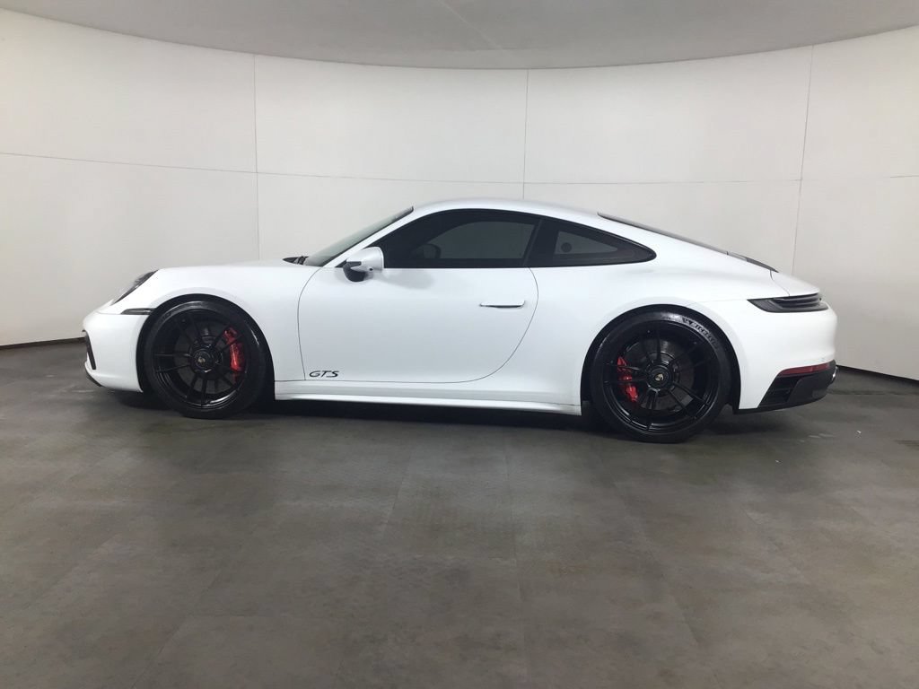Certified 2022 Porsche 911 Carrera GTS RWD image 2