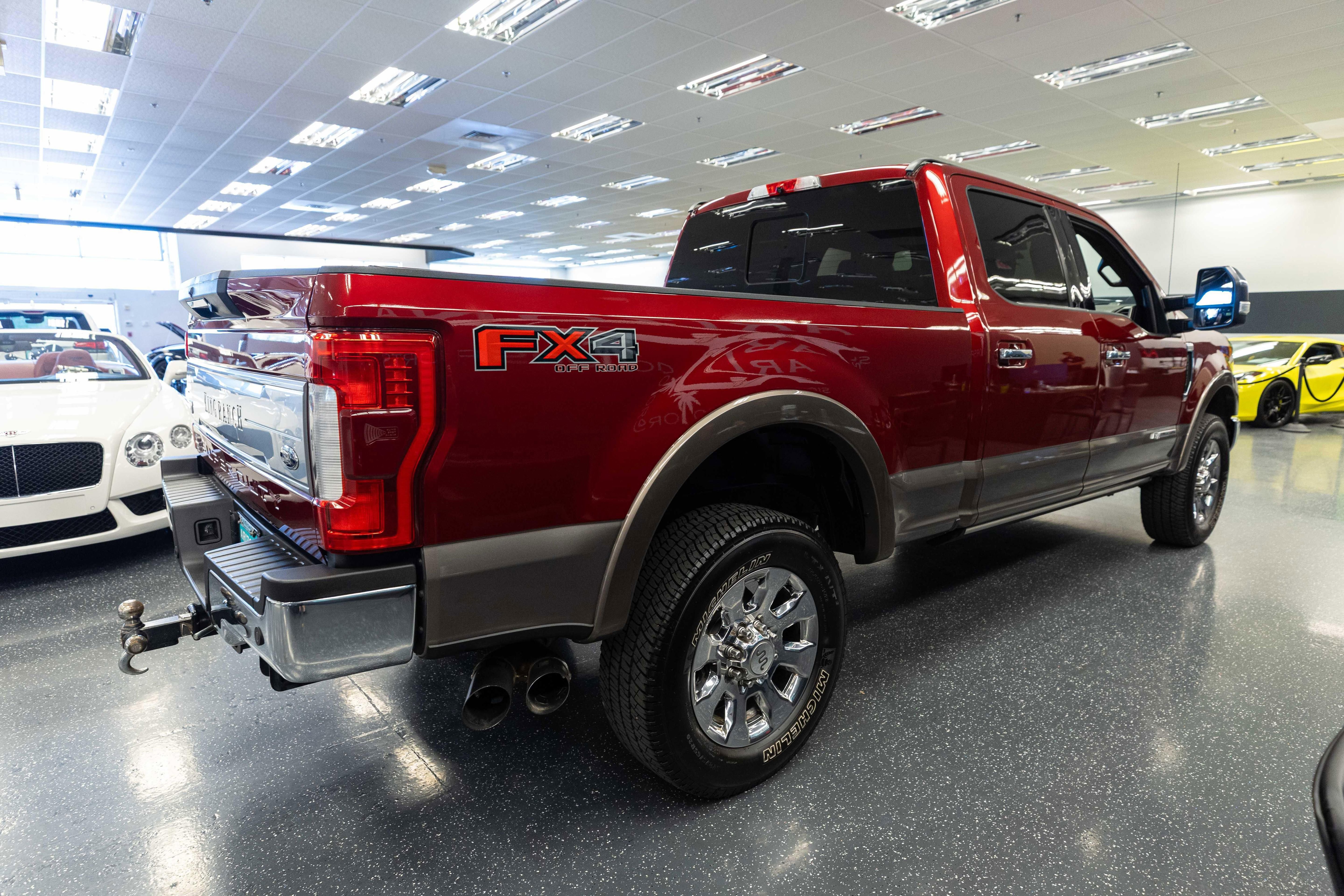 Used 2019 Ford F250 King Ranch w/ King Ranch Ultimate Package AWD/4WD image 5