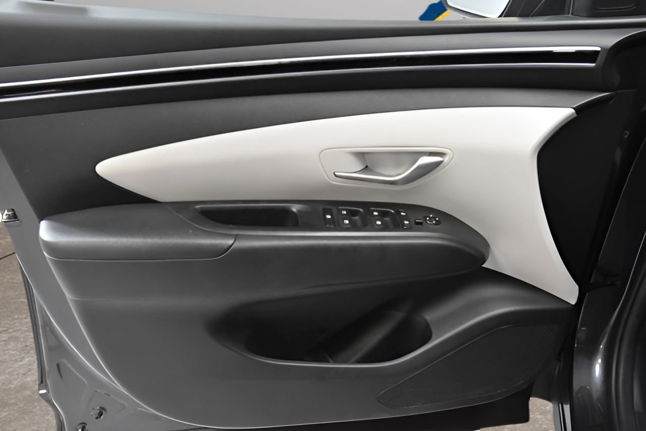 Used 2024 Hyundai Tucson SEL image 12