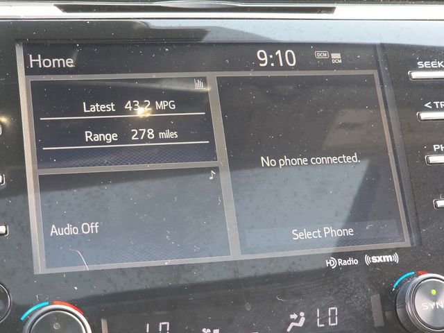Used 2020 Toyota Camry LE w/ Sunroof Package FWD image 20