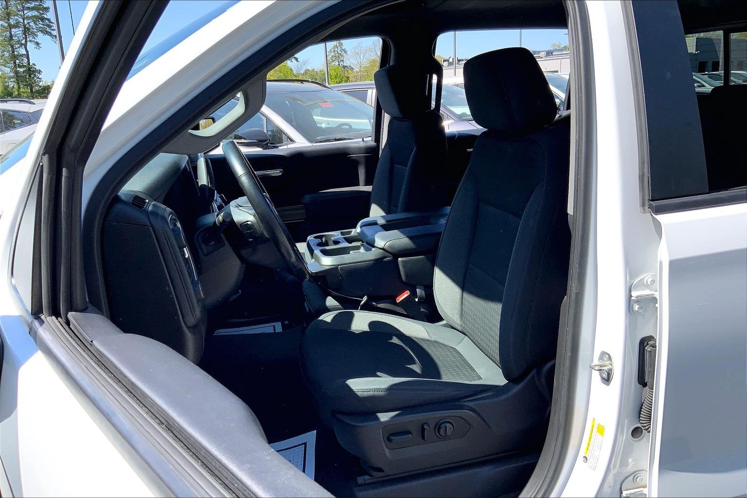 Used 2020 Chevrolet Silverado 1500 LT w/ All-Star Edition AWD/4WD image 28