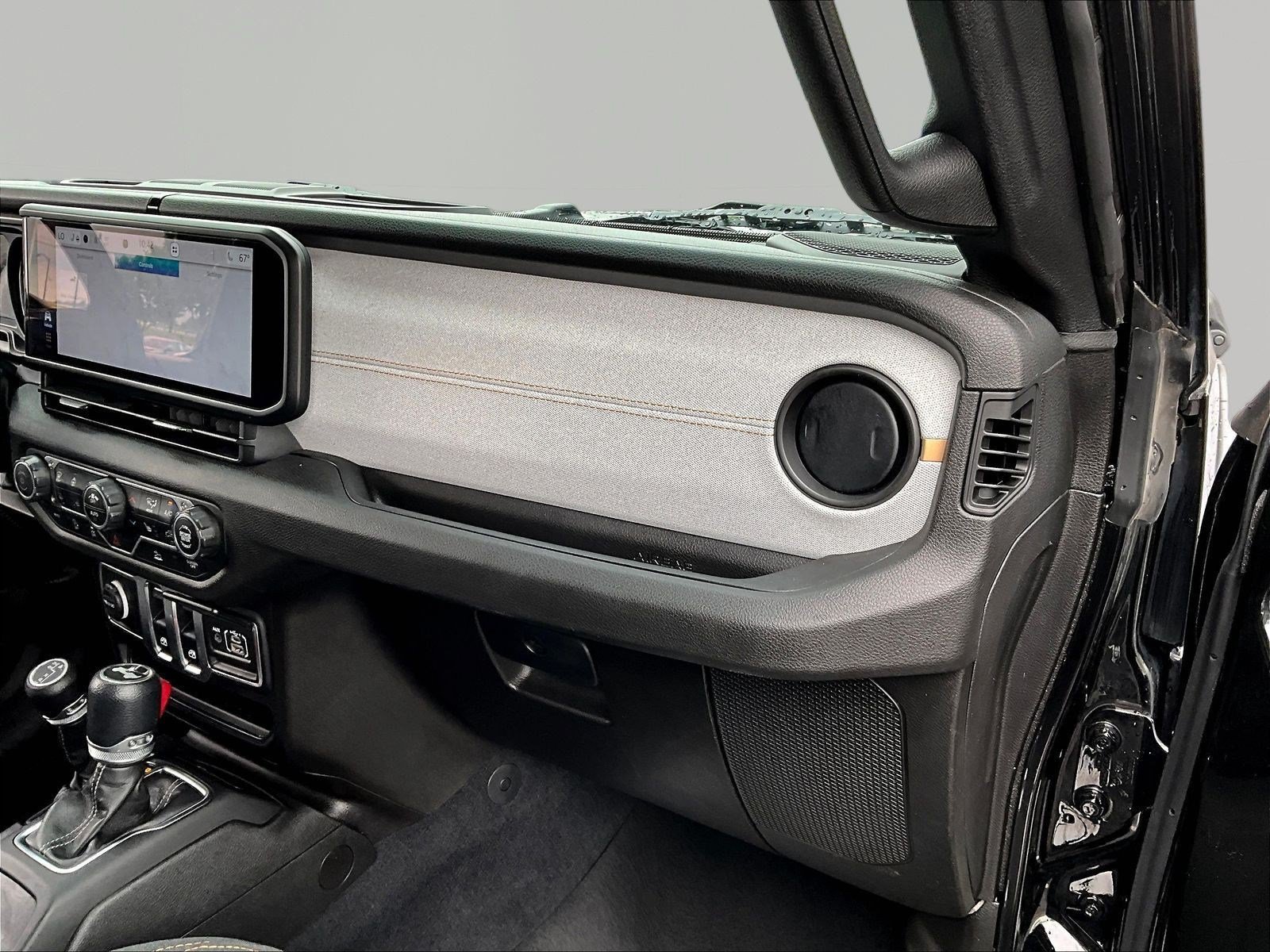 Used 2024 Jeep Wrangler Sport AWD/4WD image 23
