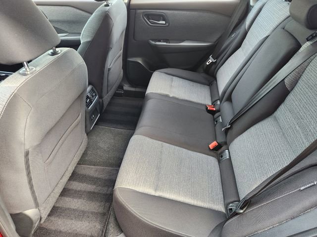 Used 2022 Nissan Rogue SV image 22