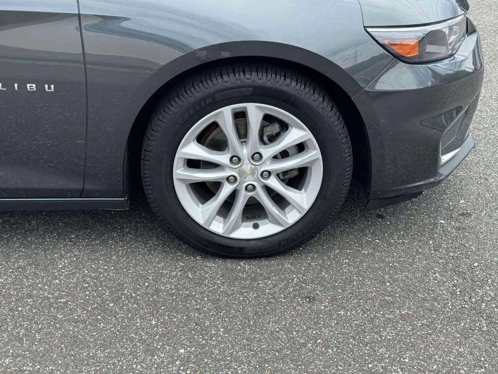 Used 2017 Chevrolet Malibu Hybrid FWD image 10