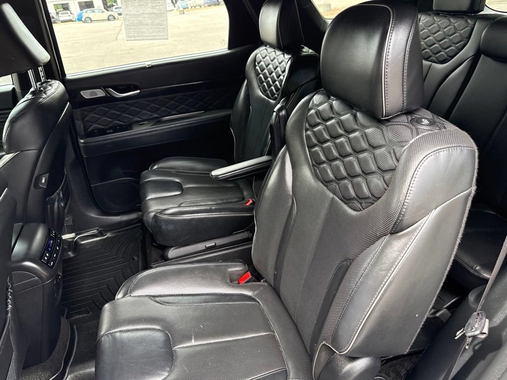 Used 2022 Hyundai Palisade Calligraphy w/ Cargo Package FWD image 16