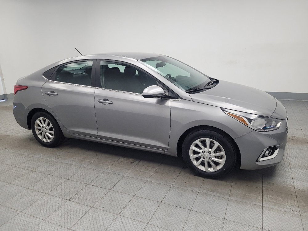 Used 2021 Hyundai Accent SEL FWD image 11
