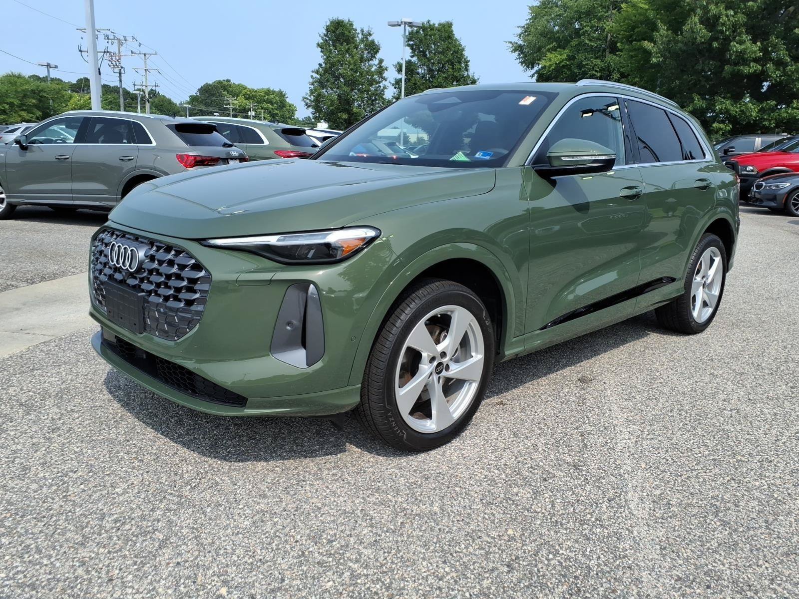 Certified 2025 Audi Q5 Premium w/ Premium Plus