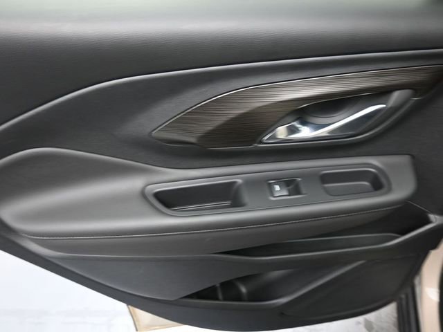 Used 2023 GMC Terrain SLT w/ Infotainment Package II image 19