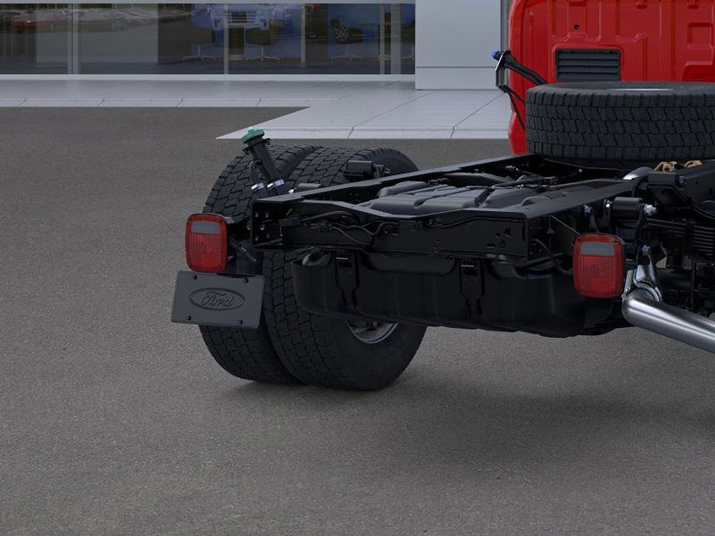 New 2025 Ford F550 4x4 Crew Cab Super Duty image 21