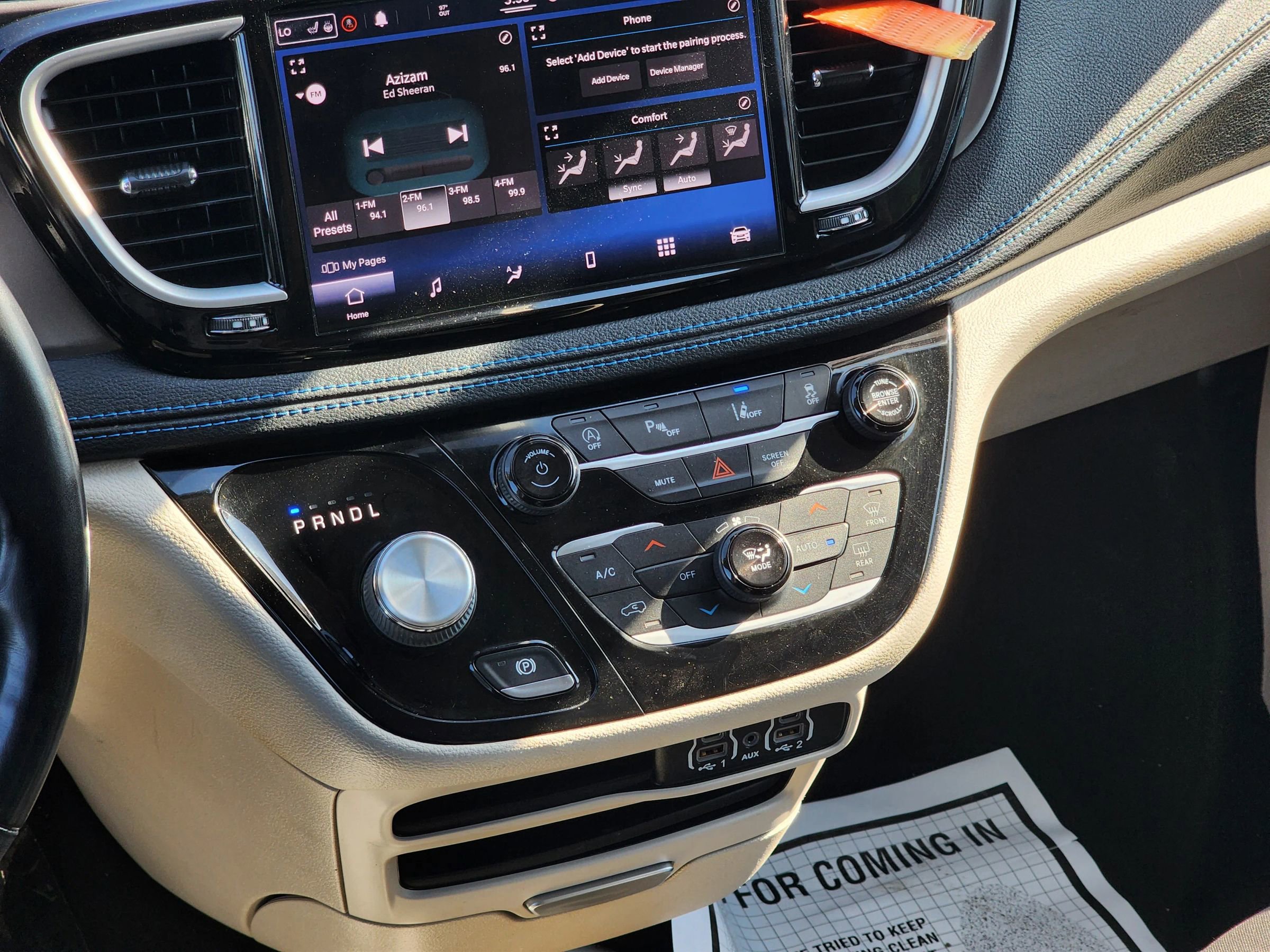 Used 2021 Chrysler Pacifica Touring w/ Cold Weather Group image 14