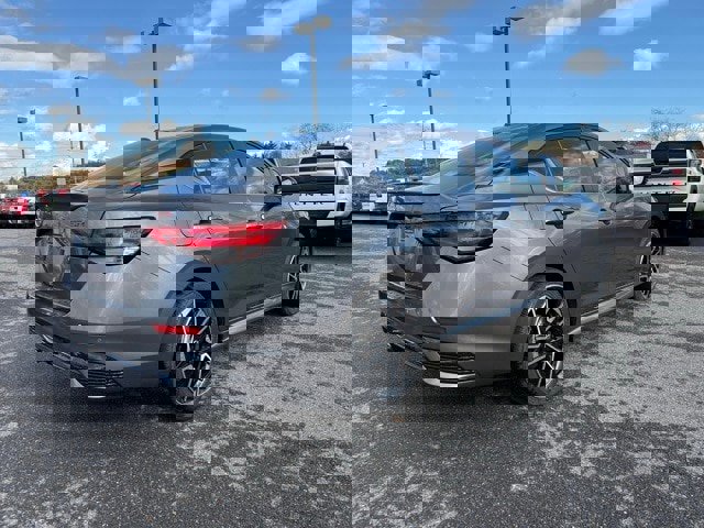 New 2025 Nissan Sentra SR w/ SR Premium Package image 5