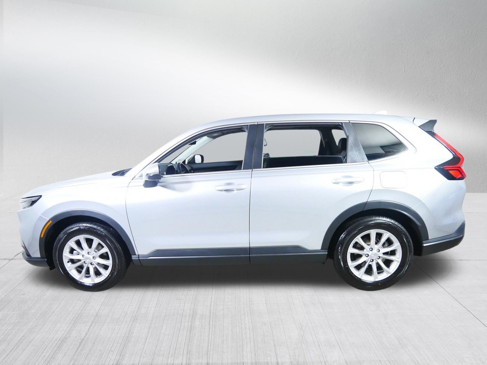 Used 2025 Honda CR-V EX-L image 4