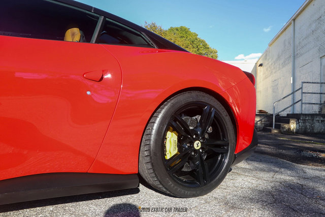 Used 2019 Ferrari Portofino image 53