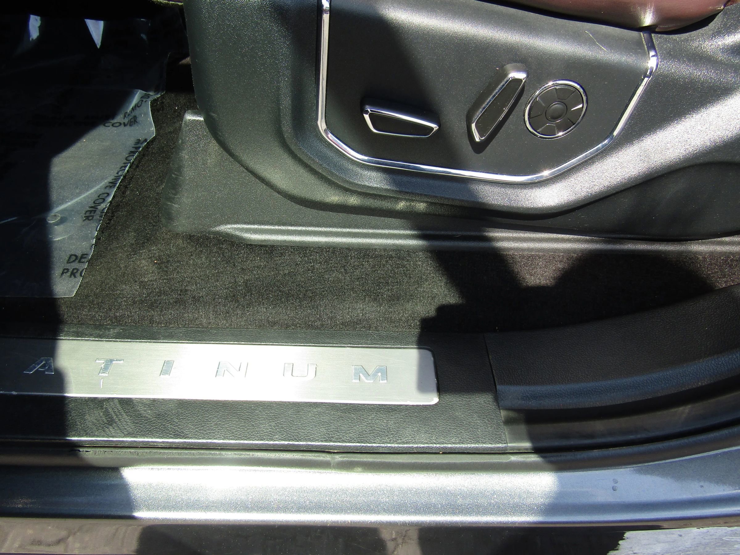 Used 2015 Ford F150 Platinum w/ Technology Package image 17