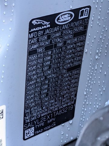 New 2026 Land Rover Range Rover Velar Dynamic SE image 17