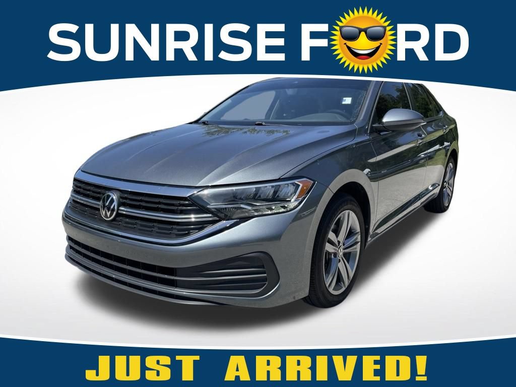 Used 2022 Volkswagen Jetta SE FWD image 1