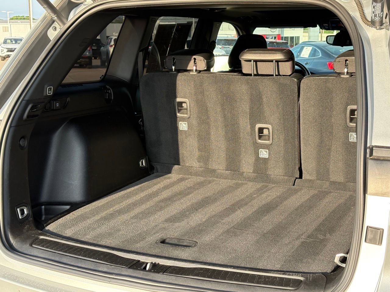 Used 2022 Jeep Grand Cherokee Altitude image 41