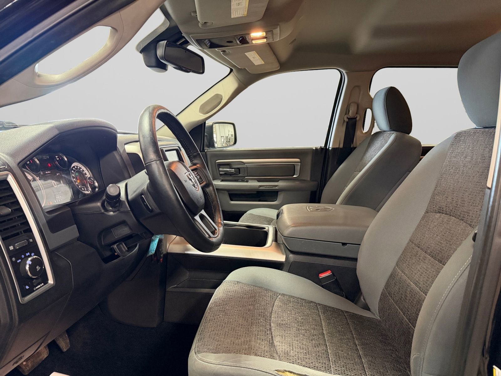 Used 2017 RAM 1500 Big Horn AWD/4WD image 15